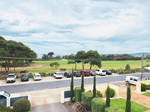 Seachange 3 - Tweed Heads Accommodation 1