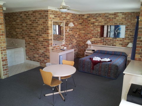 Mollymook Surfbeach Motel & Apartments - Tweed Heads Accommodation 5