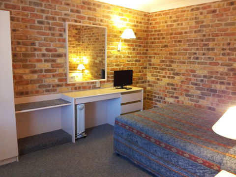 Mollymook Surfbeach Motel & Apartments - Tweed Heads Accommodation 33