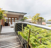Family surf house 5 min walk to Manly beach - Tweed Heads Accommodation