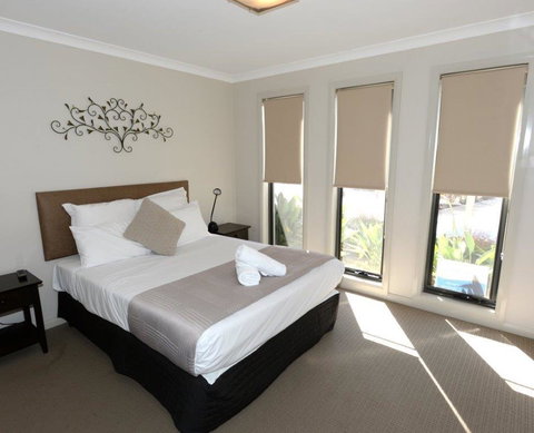 Yarrawonga Waterfront Apartments - Tweed Heads Accommodation 14