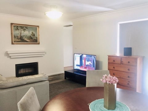 Beautiful Family Holiday House - Tweed Heads Accommodation 4