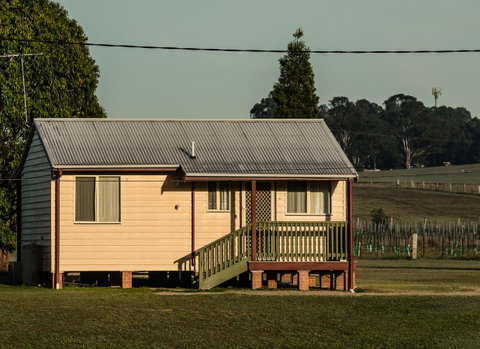 Madigan Wine Country Cottages - Tweed Heads Accommodation 34