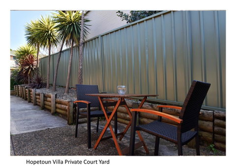 Hopetoun Villa - Tweed Heads Accommodation 3