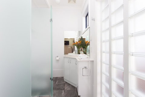Coast Yamba - Adults Only - Tweed Heads Accommodation 6