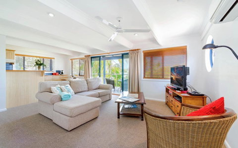 Coast Yamba - Adults Only - Tweed Heads Accommodation 22