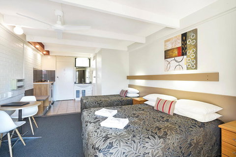 Black Dolphin Resort Motel & Apartments - Tweed Heads Accommodation 21