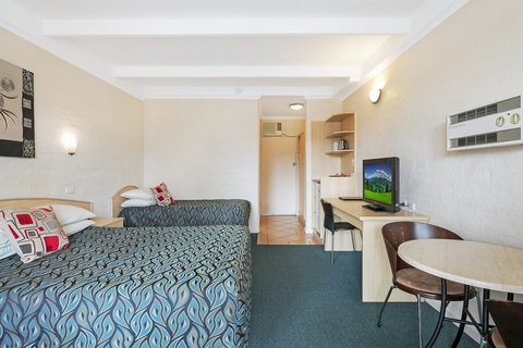 Black Dolphin Resort Motel & Apartments - Tweed Heads Accommodation 12