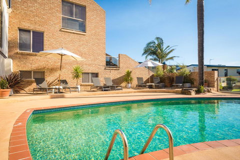 Black Dolphin Resort Motel & Apartments - Tweed Heads Accommodation 20