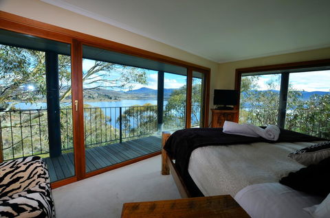 The Point - Exceptional - Tweed Heads Accommodation 0