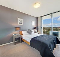 Wyndel Apartments North Sydney - Harbour Watch - Tweed Heads Accommodation