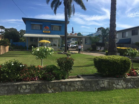 Kon Tiki Apartments - Tweed Heads Accommodation 1