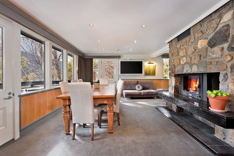 Pure Chalet Thredbo - Tweed Heads Accommodation 14