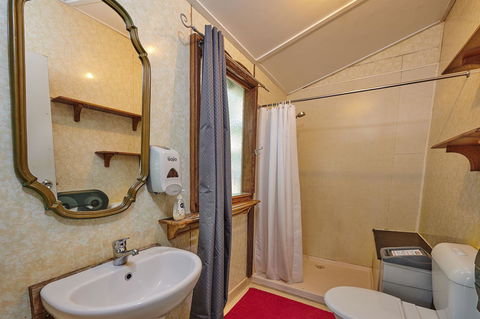 Arts Factory By Nomads - Tweed Heads Accommodation 8