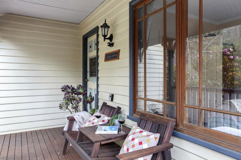 Allegra Cottage Of Leura - Tweed Heads Accommodation 10
