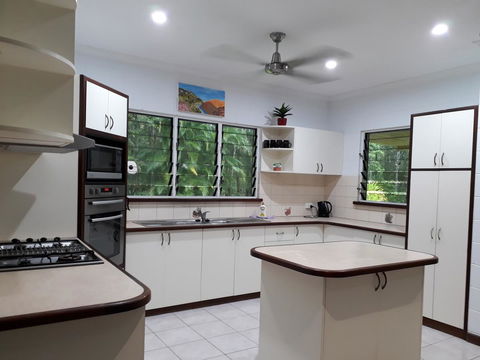 DARWIN'S SHADY ACRES RETREAT - Tweed Heads Accommodation 23