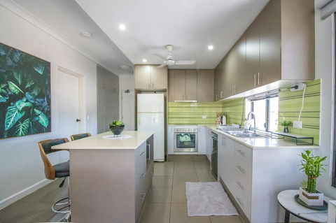 ZEN QUEST - The NOMADS PAD Near Nightcliff Markets & Sunset Foreshore - Tweed Heads Accommodation 26