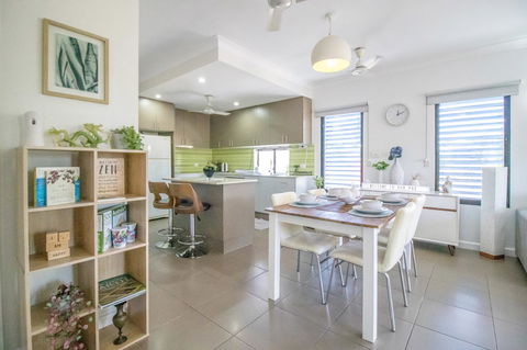 ZEN QUEST - The NOMADS PAD Near Nightcliff Markets & Sunset Foreshore - Tweed Heads Accommodation 12