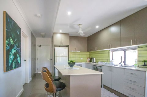 ZEN QUEST - The NOMADS PAD Near Nightcliff Markets & Sunset Foreshore - Tweed Heads Accommodation 27
