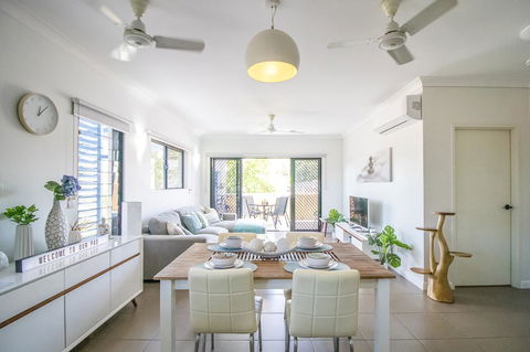 ZEN QUEST - The NOMADS PAD Near Nightcliff Markets & Sunset Foreshore - Tweed Heads Accommodation 0