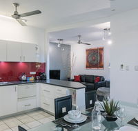 CitySide Apartment - 2 Bedroom with Private Courtyard - Tweed Heads Accommodation