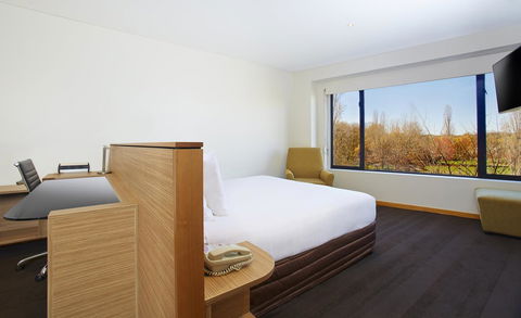 Crowne Plaza Canberra, An IHG Hotel - Tweed Heads Accommodation 41