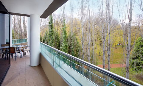 Crowne Plaza Canberra, An IHG Hotel - Tweed Heads Accommodation 12