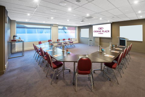 Crowne Plaza Canberra, An IHG Hotel - Tweed Heads Accommodation 8