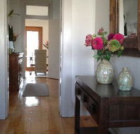 Book Keepers Cottage - Tweed Heads Accommodation