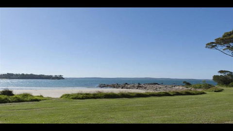 Bos'n's On Wimbie Beach Unit Twenty Five - Tweed Heads Accommodation 3