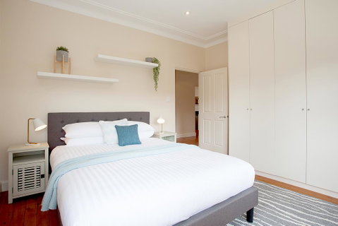 Boutique Hideaway With Direct Lagoon Access - Tweed Heads Accommodation 3
