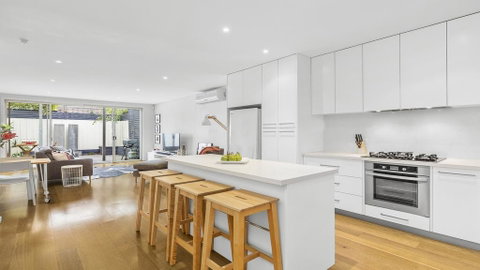 Boutique Stays - Port Haven - Tweed Heads Accommodation 1