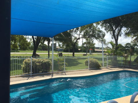 Bowen Arrow Motel - Tweed Heads Accommodation 3
