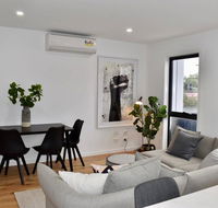 Brand New 2 Bed Apartment with Stunning City Views - Tweed Heads Accommodation