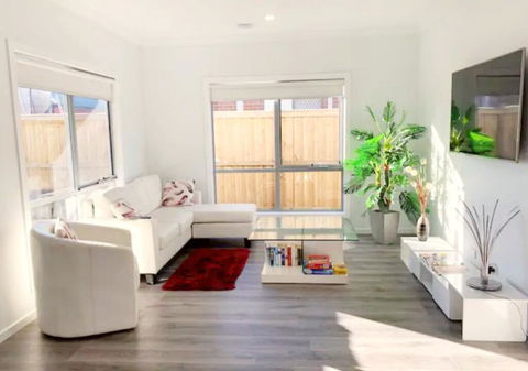 Brand New Home, 10 Mins To Beach, Torquay, Geelong, Deakin, Hospitals - Tweed Heads Accommodation 0