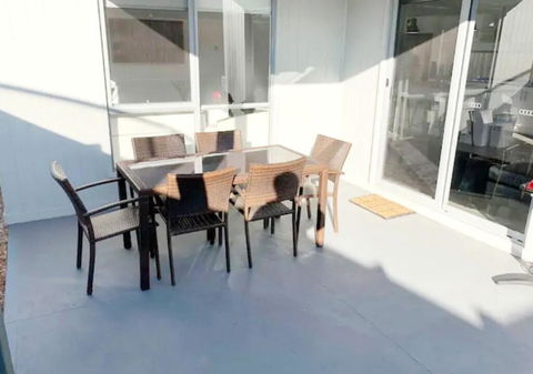 Brand New Home, 10 Mins To Beach, Torquay, Geelong, Deakin, Hospitals - Tweed Heads Accommodation 3