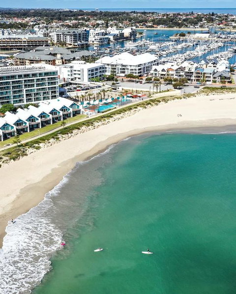 Breakwater Short Stay - Tweed Heads Accommodation 3