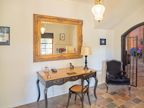 Brigham House - Tweed Heads Accommodation 3