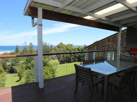 Brilliant Ocean Views - Tweed Heads Accommodation 3