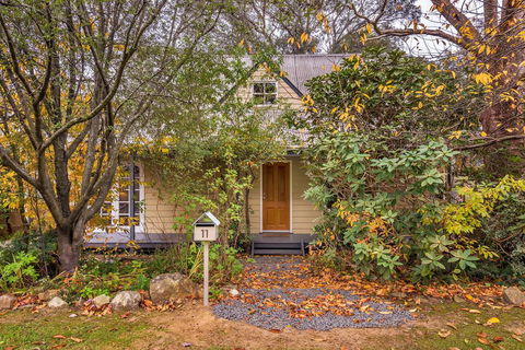 Bunyip Cottage - Tweed Heads Accommodation 0