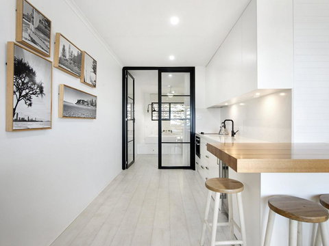 Burleigh By The Sea - Tweed Heads Accommodation 1