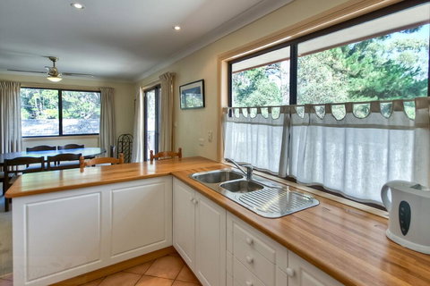 Camelot - Tweed Heads Accommodation 3