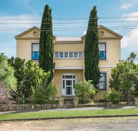 Campbell House - Tweed Heads Accommodation