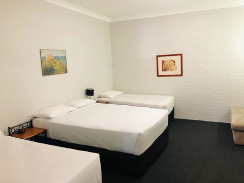 Campbelltown Colonial Motor Inn - Tweed Heads Accommodation 2