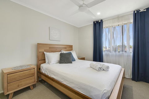 CANAL HOME NEAR MOOLOOLABA - Tweed Heads Accommodation 2