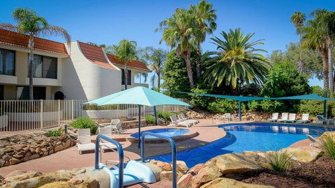 Capri Waters Country Club - Tweed Heads Accommodation 2