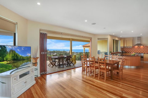 Captain's Retreat - Tweed Heads Accommodation 0