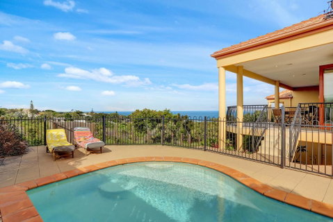 Captain's Retreat - Tweed Heads Accommodation 1