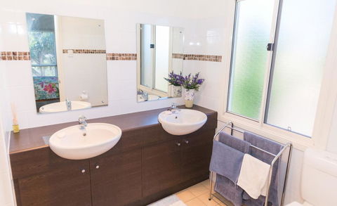 Carri-away - 15 Solitude Drive - Tweed Heads Accommodation 1
