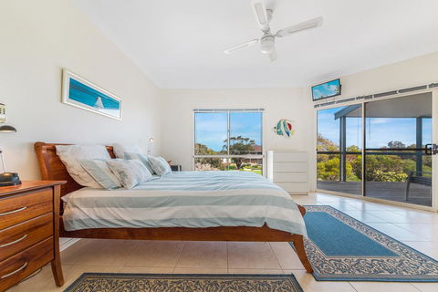 Carri-away - 15 Solitude Drive - Tweed Heads Accommodation 3